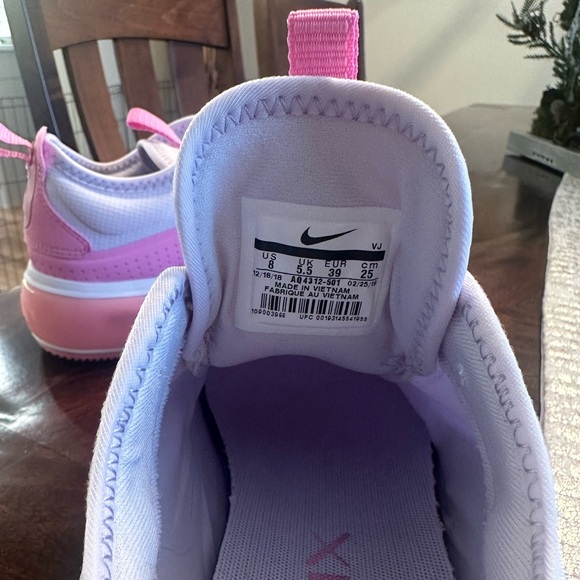 Women’s Nike Air Max Dia - Picture 6 of 6